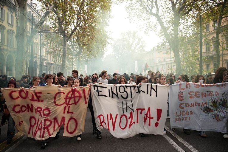 Schüler in Italien protestieren Schüler in Italien protestieren