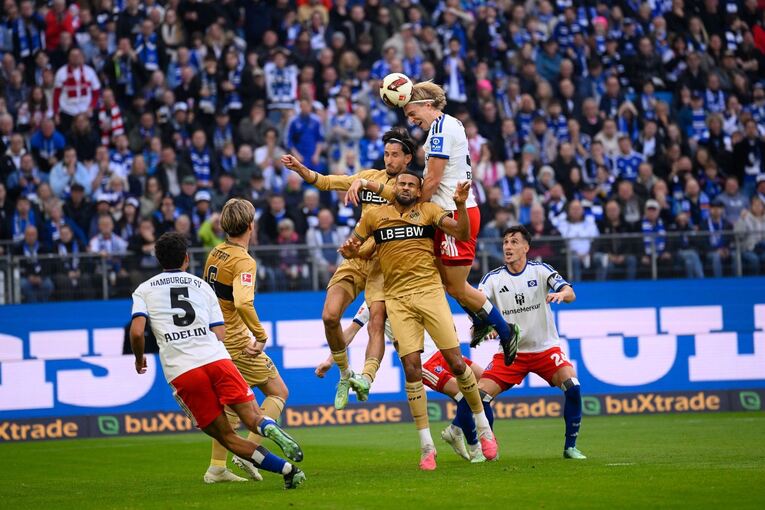 Hamburger SV - VfB Stuttgart Hamburger SV - VfB Stuttgart