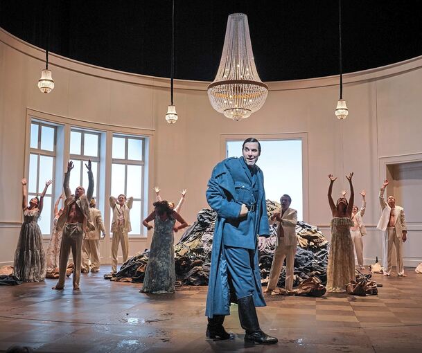 Keinesfalls von gestern: „König Richard der Dritte“ am Schauspiel Stuttgart.