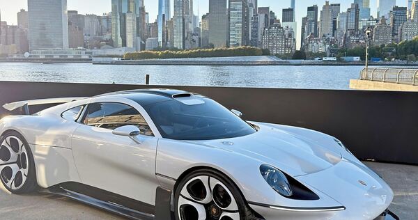 Porsche will die Studie Mission S oberhalb des 911 positionieren.