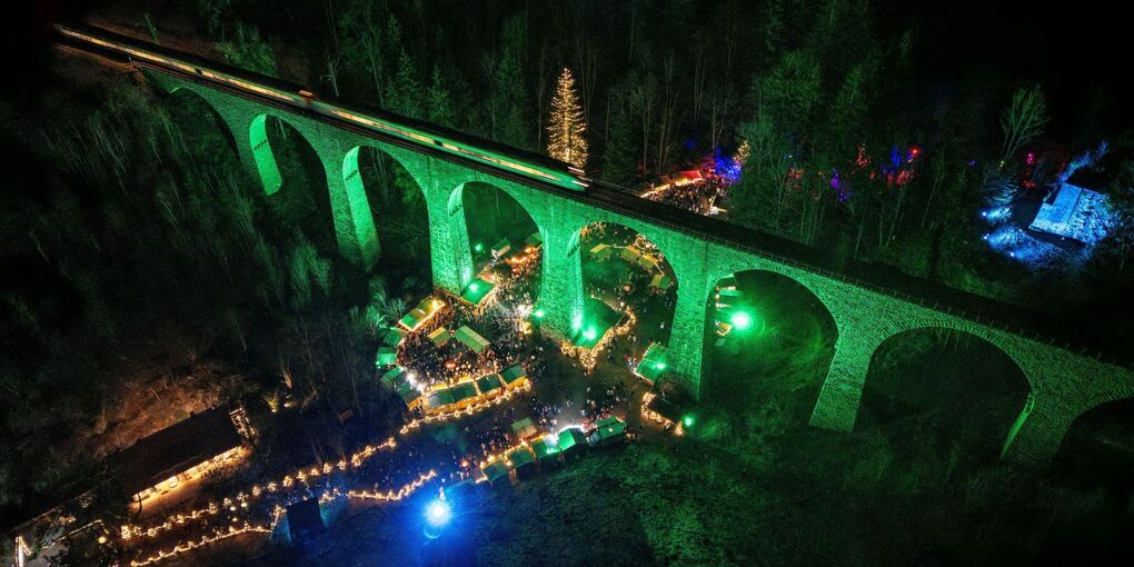 Weihnachtsmarkt in der Ravennaschlucht Weihnachtsmarkt in der Ravennaschlucht