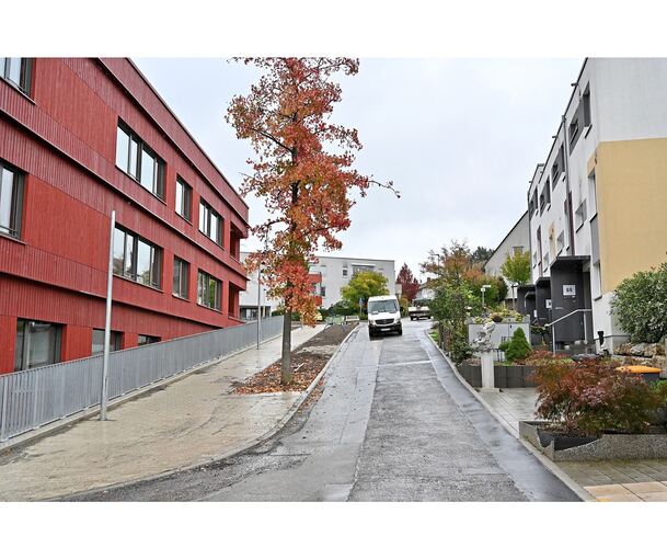 Der Betrieb an der neuen Gründelbachschule soll nach den Herbstferien starten. Dann soll auch der viermonatige Schuhlstraßen-Versuch starten.