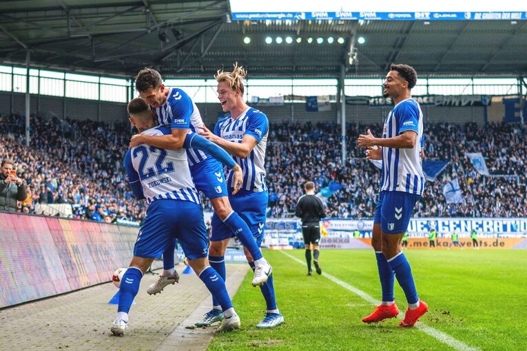 1. FC Magdeburg - Karlsruher SC 1. FC Magdeburg - Karlsruher SC