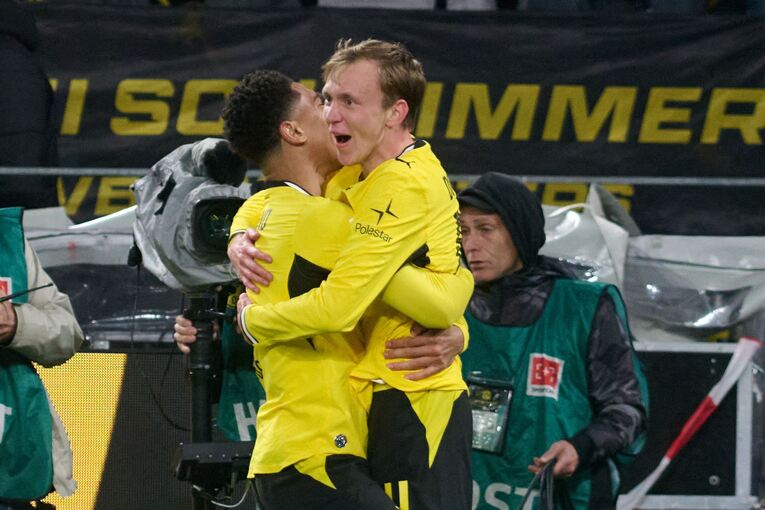 Borussia Dortmund - Eintracht Frankfurt Borussia Dortmund - Eintracht Frankfurt