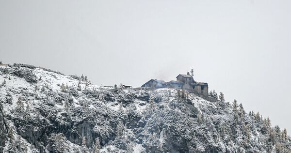 Kehlsteinhaus nach Großbrand schwer zerstört Kehlsteinhaus nach Großbrand schwer zerstört