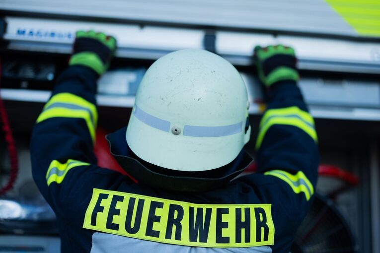 Feuerwehr - Symbolbild Feuerwehr - Symbolbild