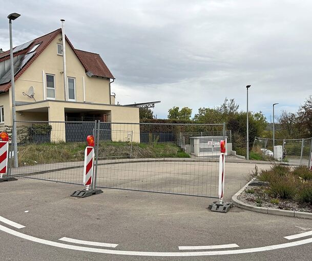 Wann hält ein Bus? Bisher ist die Haltestelle am Gämsenberg noch abgesperrt.