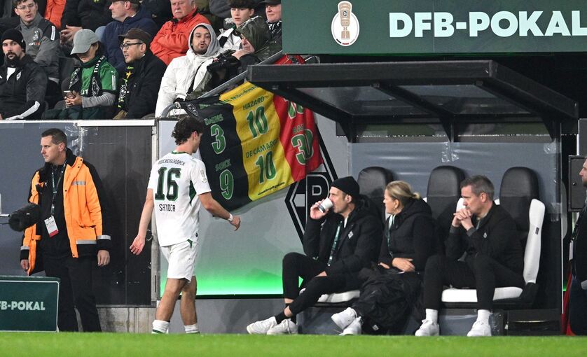 Bor. Mönchengladbach - Karlsruher SC Bor. Mönchengladbach - Karlsruher SC