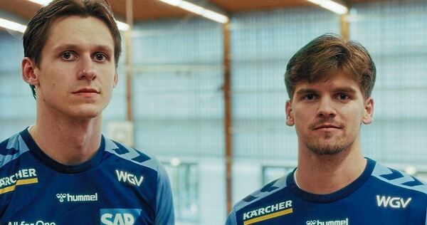 Zwei Bietigheimer im Stuttgarter Dress: Maxim Orlov (links) und Alexander Pfeifer. Foto: SG BBM Zwei Bietigheimer im Stuttgarter Dress: Maxim Orlov (links) und Alexander Pfeifer.