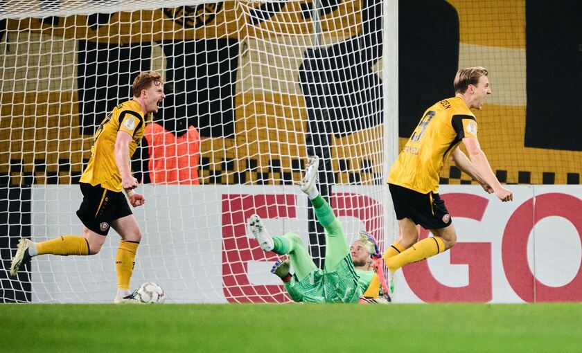 SG Dynamo Dresden - FC Schalke 04 SG Dynamo Dresden - FC Schalke 04