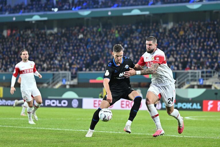 SC Paderborn 07 - VfB Stuttgart