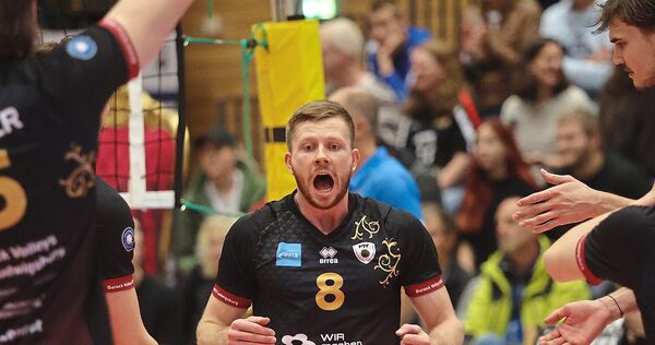 Alfred Brink. Alfred Brink.