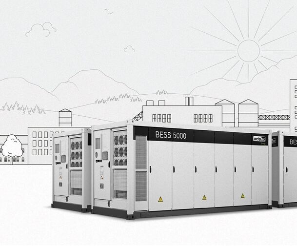 Hunderte solcher containerähnlichen Batterieblöcke werden laut Regionalverband auf dem Gelände beim Umspannwerk stehen.