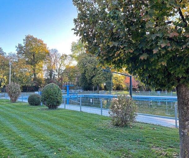 #SchlossfreibadSachsenheim