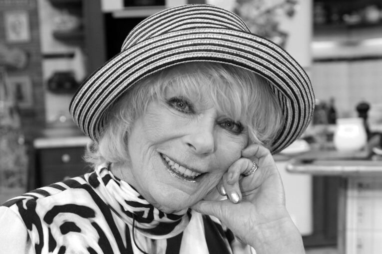 Elke Sommer Elke Sommer