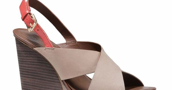 Marc_o_polo_ss13_03_woman