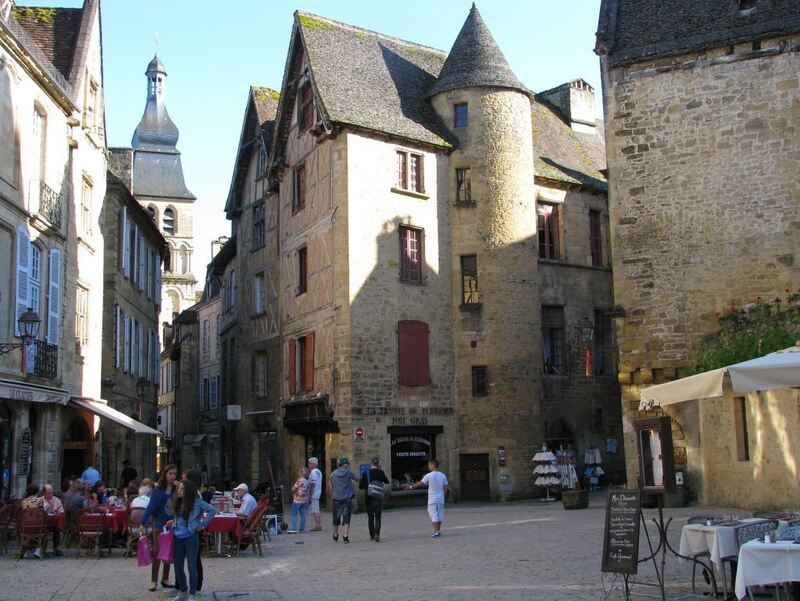130.Sarlat
