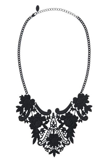 Next_Filigree-necklace_GBP10_EURO14